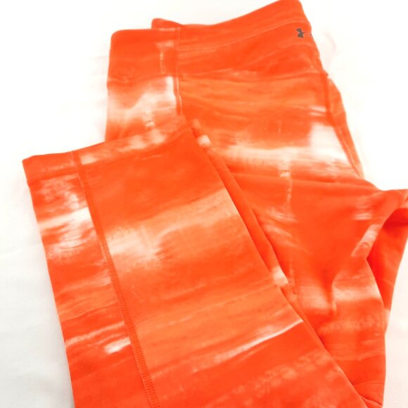 Under Armour 3/4 Active Wear Leggings - Picture 12 of 12